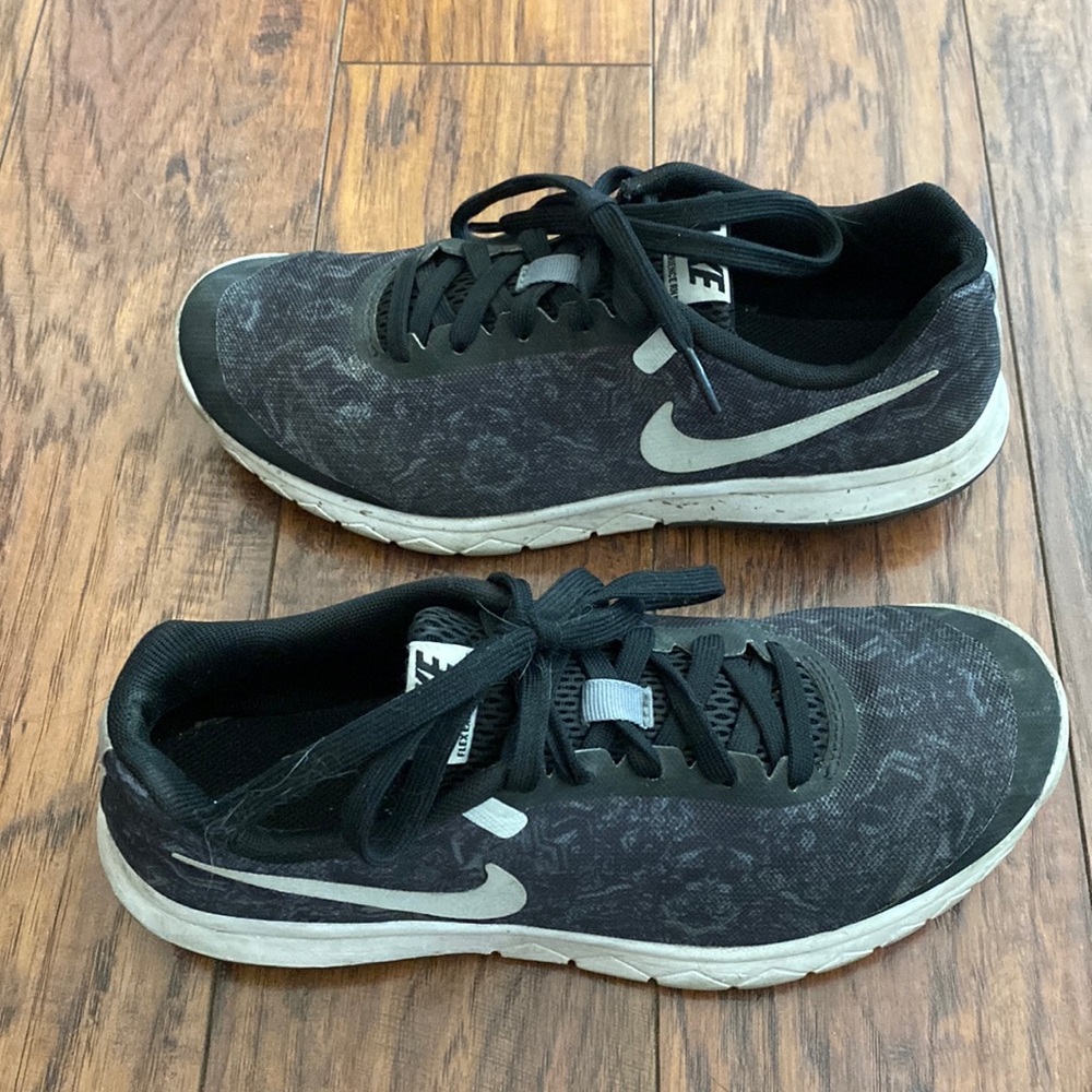Nike Flex Experience Run 5